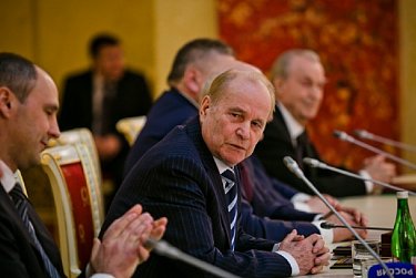 Поздравляем с высокой наградой!